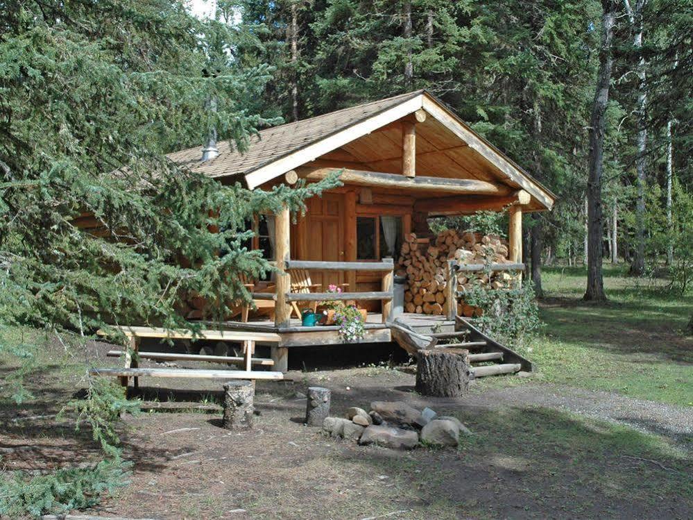 Ten-Ee-Ah Lodge Lac La Hache Exterior foto